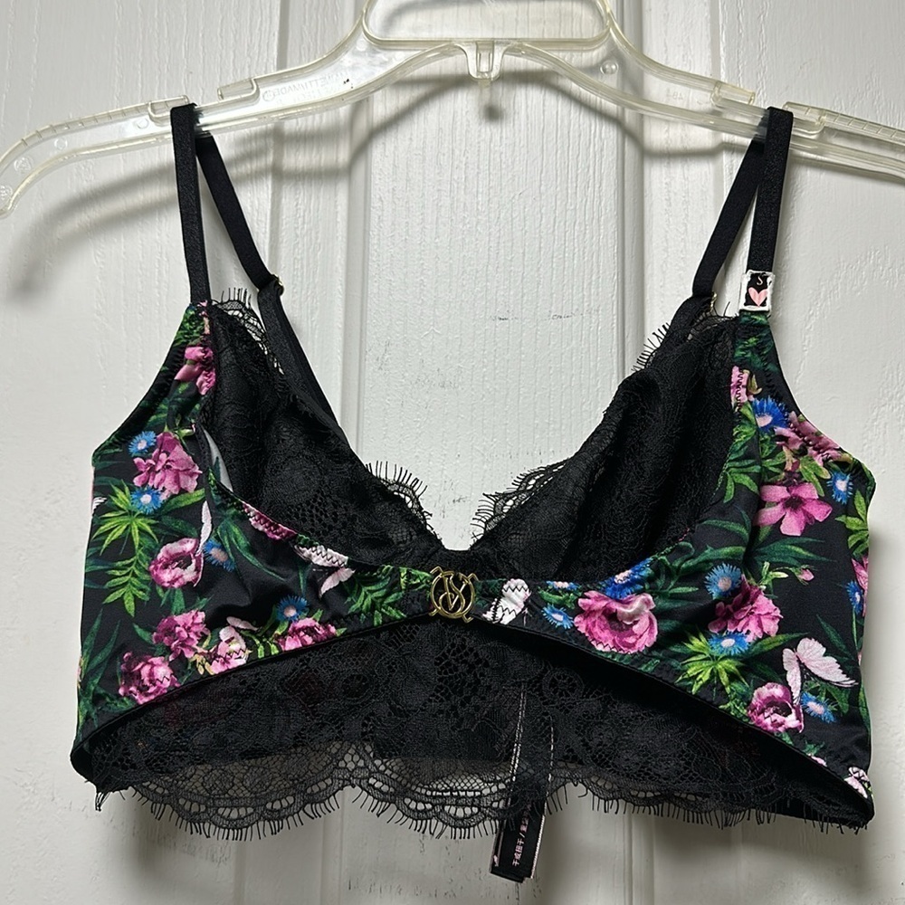 NWT Victoria’s Secret So Obsessed by VS Low Cut Demi Sz Small